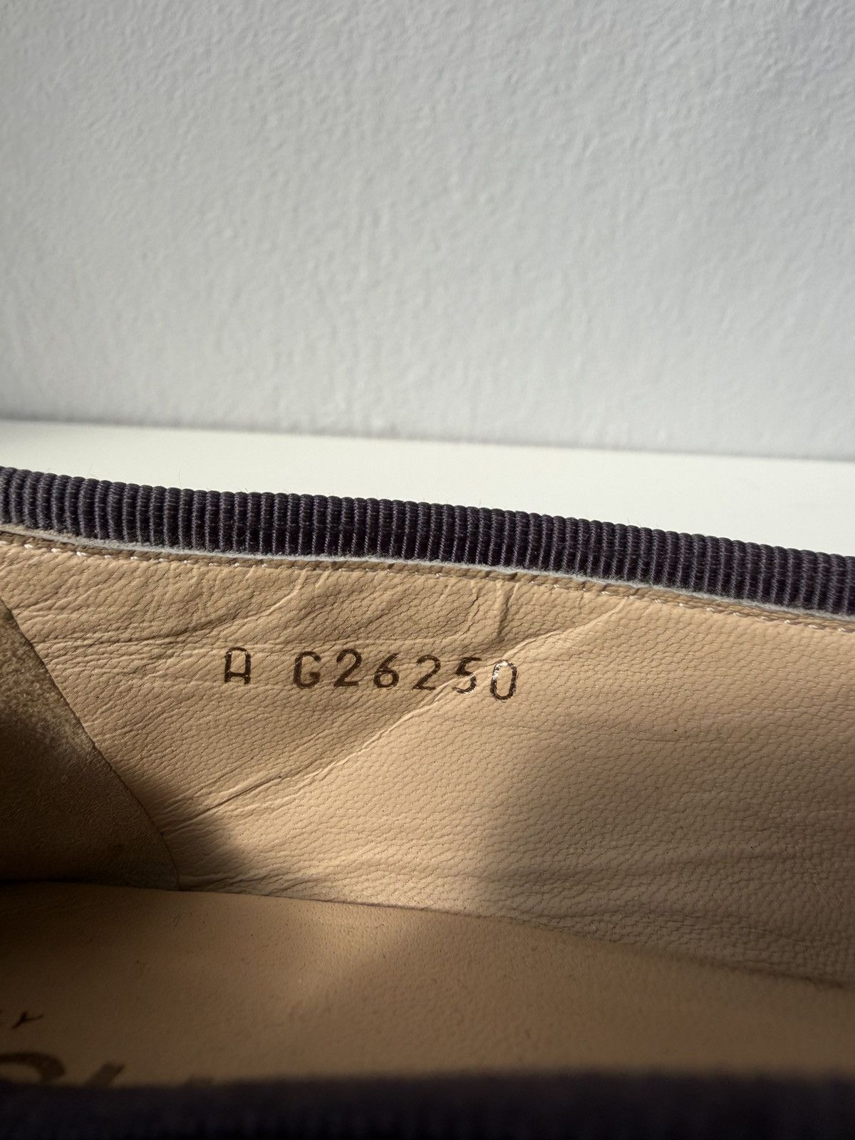 Vintage Chanel ribbon CC logo ballet flats