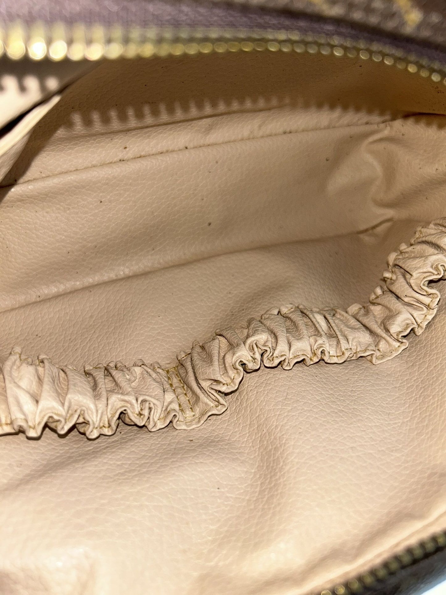 Vintage 80s Louis Vuitton monogram trousse 23 toiletry bag