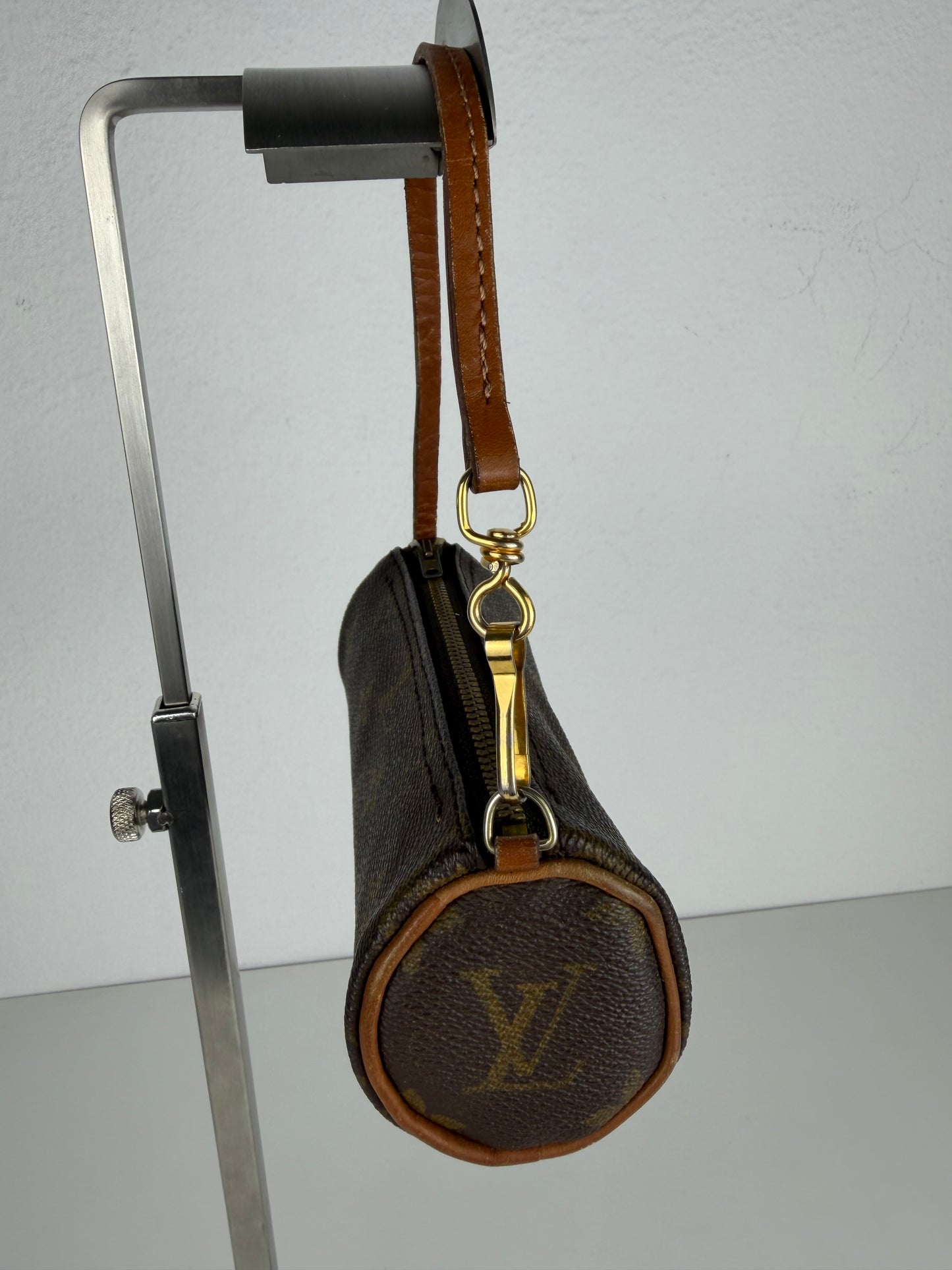 Vintage 80s Louis Vuitton monogram Papillon mini pouch bag