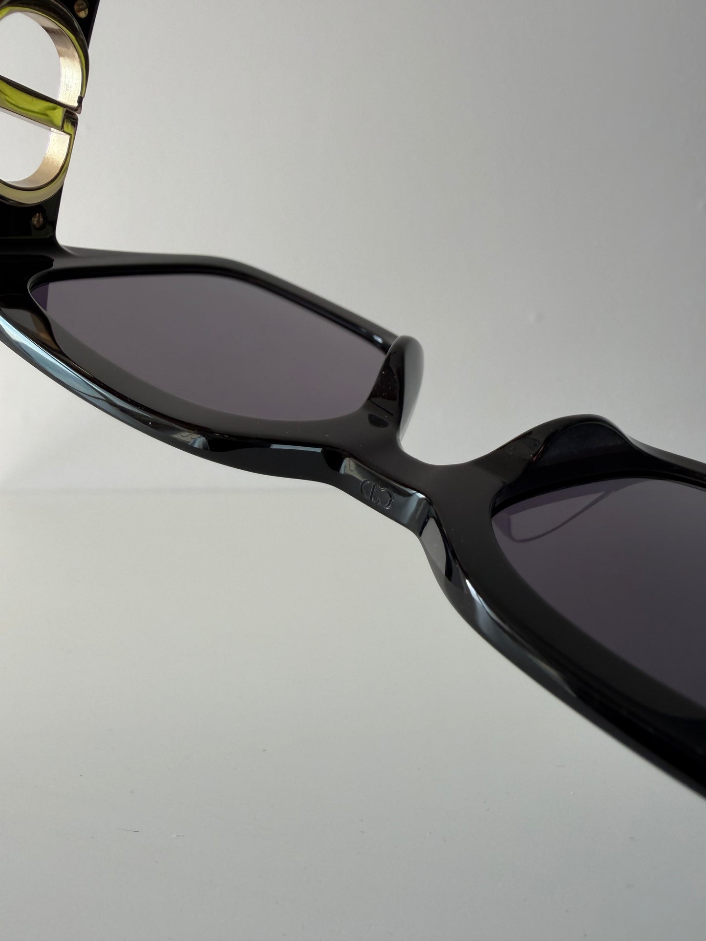 Dior 30 Montaigne sunglasses