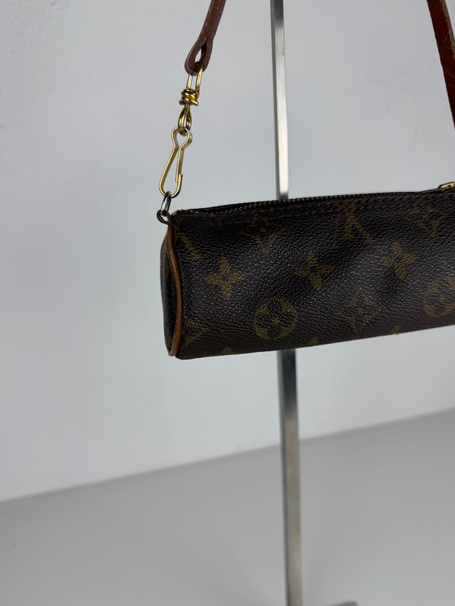 Vintage 80s Louis Vuitton monogram Papillon mini pouch bag