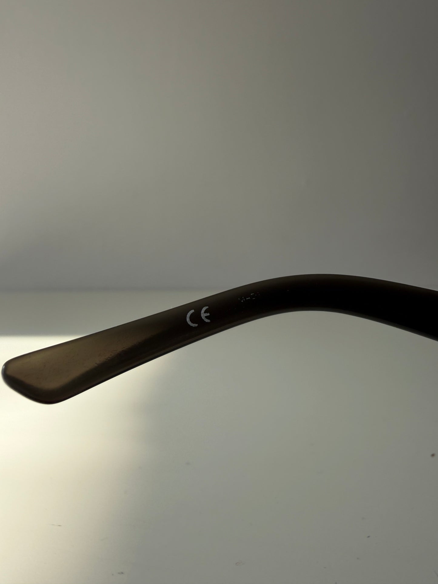 Vintage Gucci 2712/S shield wraparound horsebit sunglasses