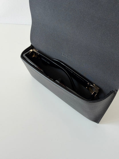 Dior 30 Montaigne sunglasses