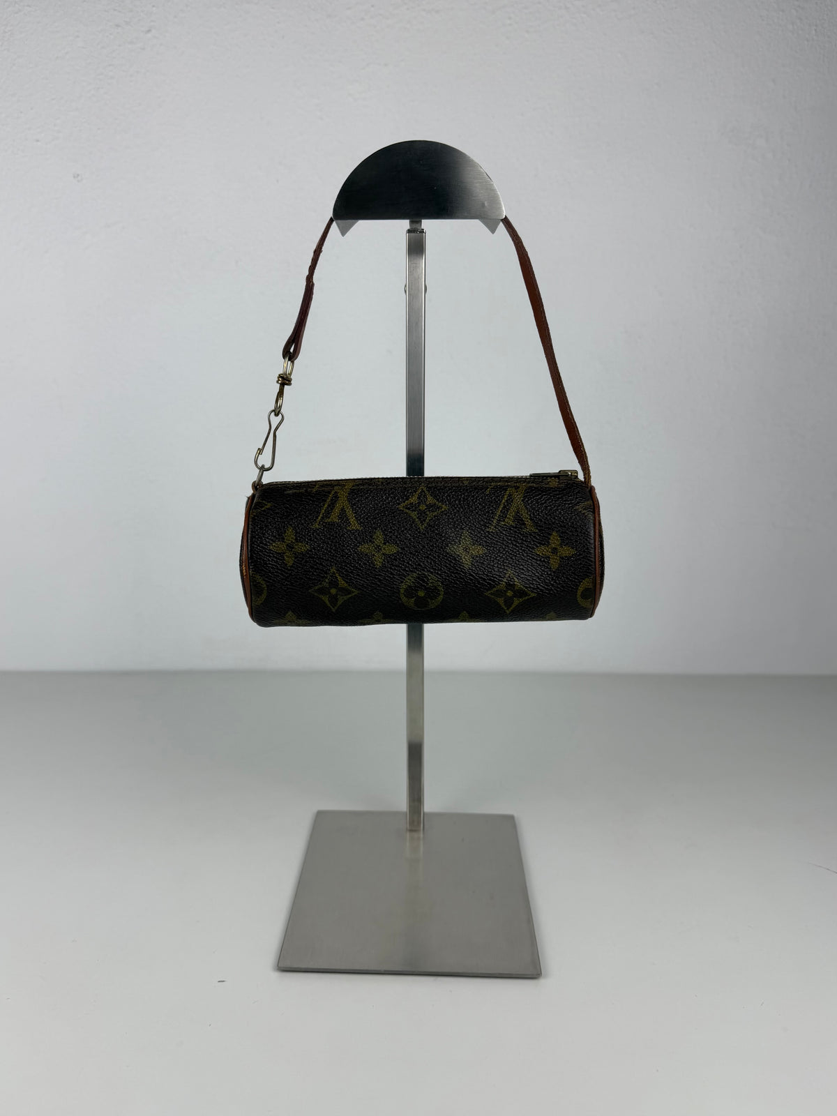 Vintage 1980s Louis Vuitton monogram papillon 30