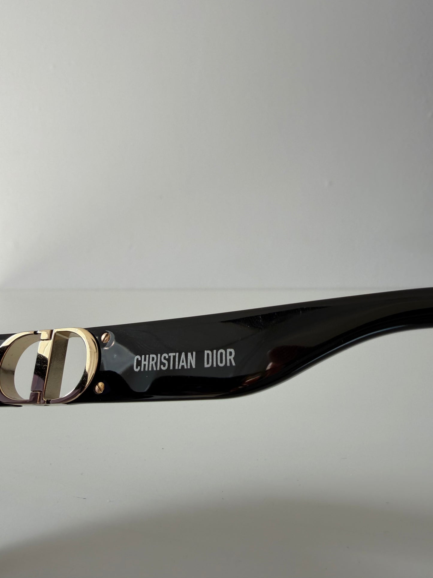 Dior 30 Montaigne sunglasses