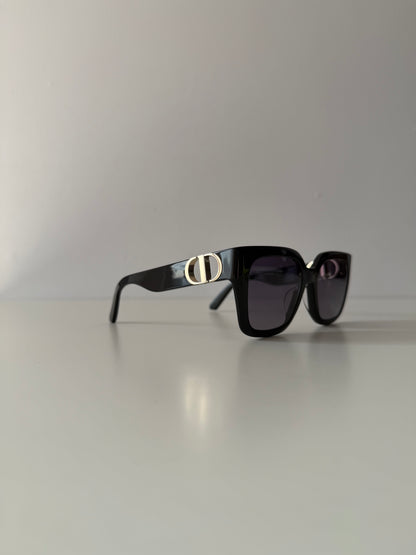 Dior 30 Montaigne sunglasses