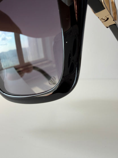 Dior 30 Montaigne sunglasses