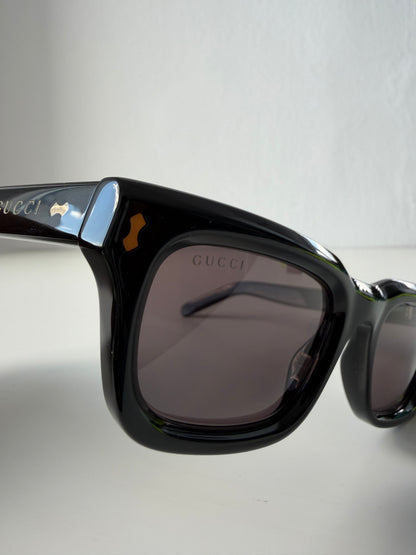 Gucci GG1542S sunglasses