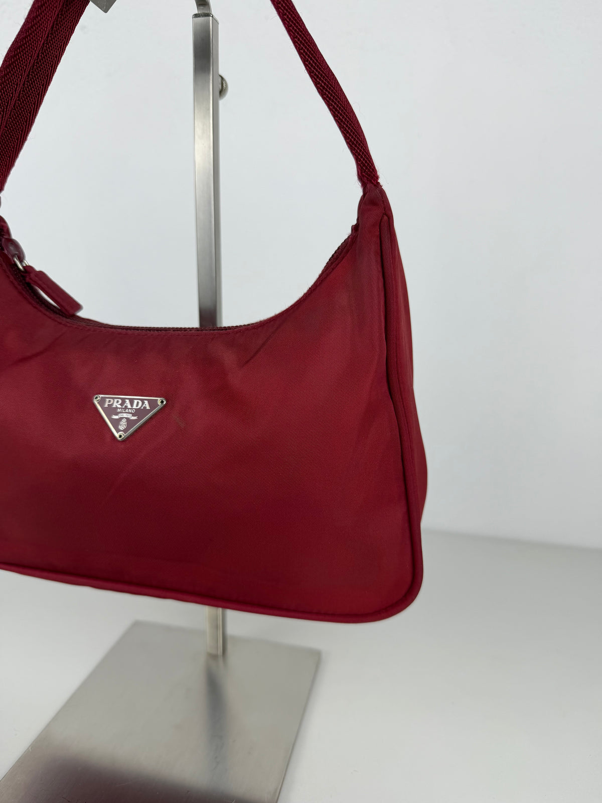 Vintage prada tessuto nylon triangle logo mini hobo bag