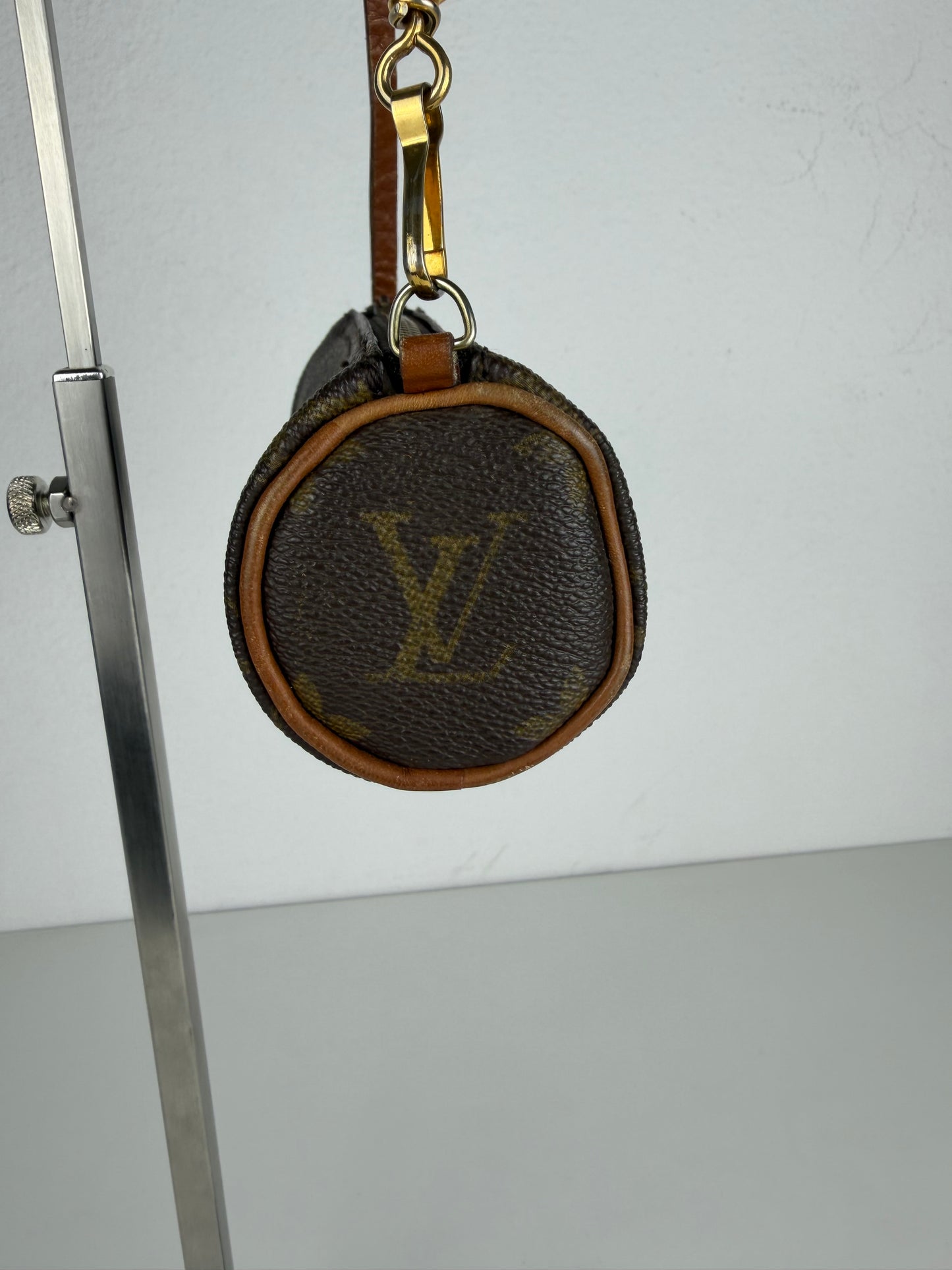 Vintage 80s Louis Vuitton monogram Papillon mini pouch bag