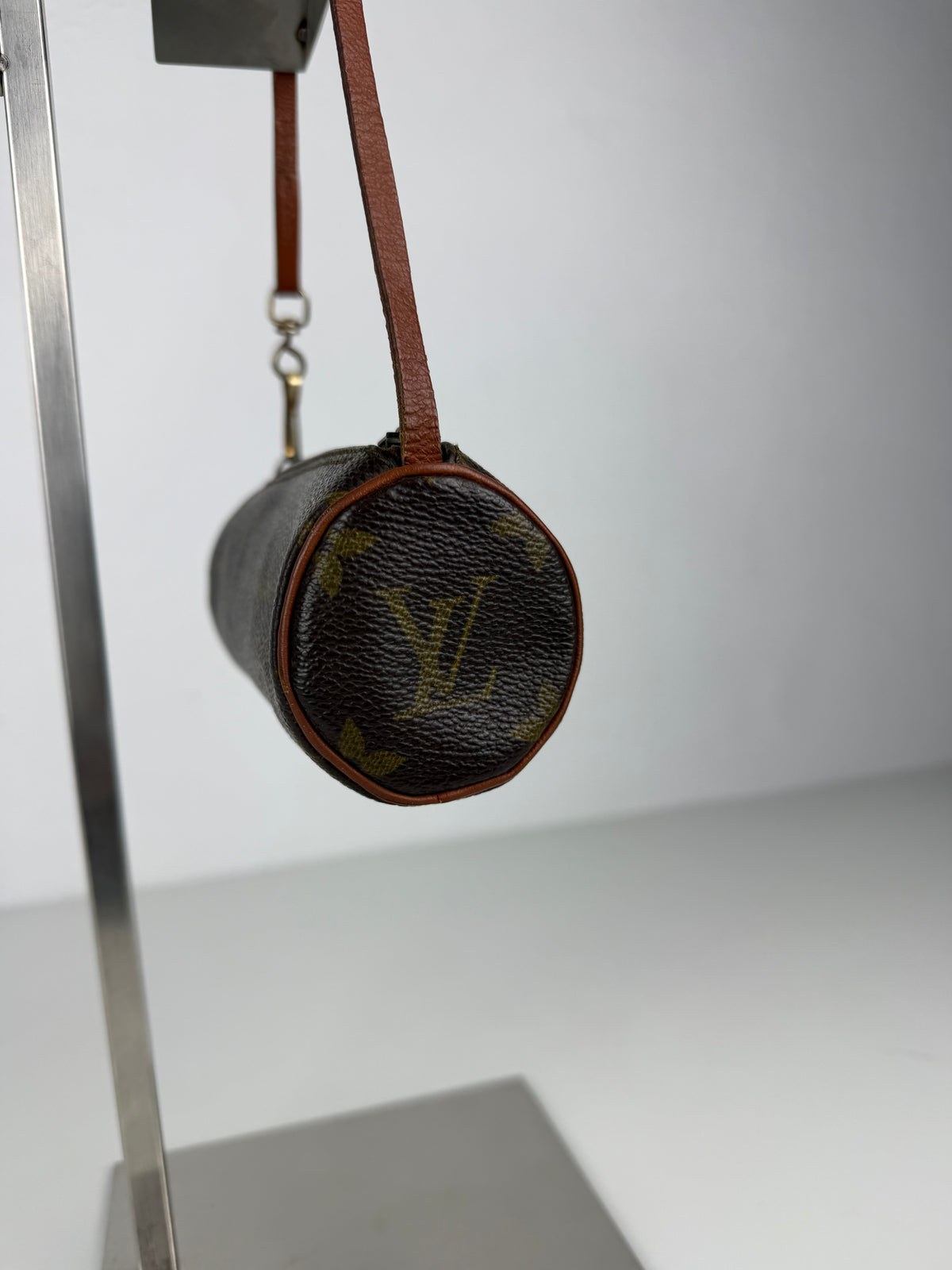 Vintage 1980s Louis Vuitton monogram papillon 30