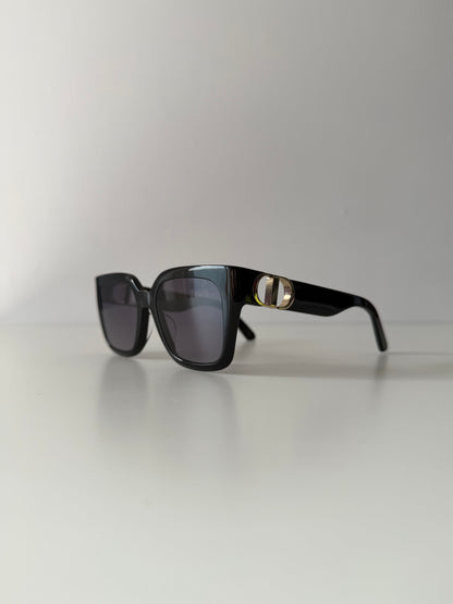 Dior 30 Montaigne sunglasses