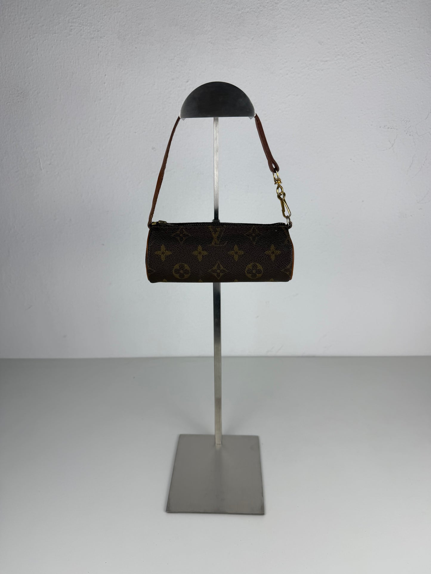 Vintage 80s Louis Vuitton monogram Papillon mini pouch bag
