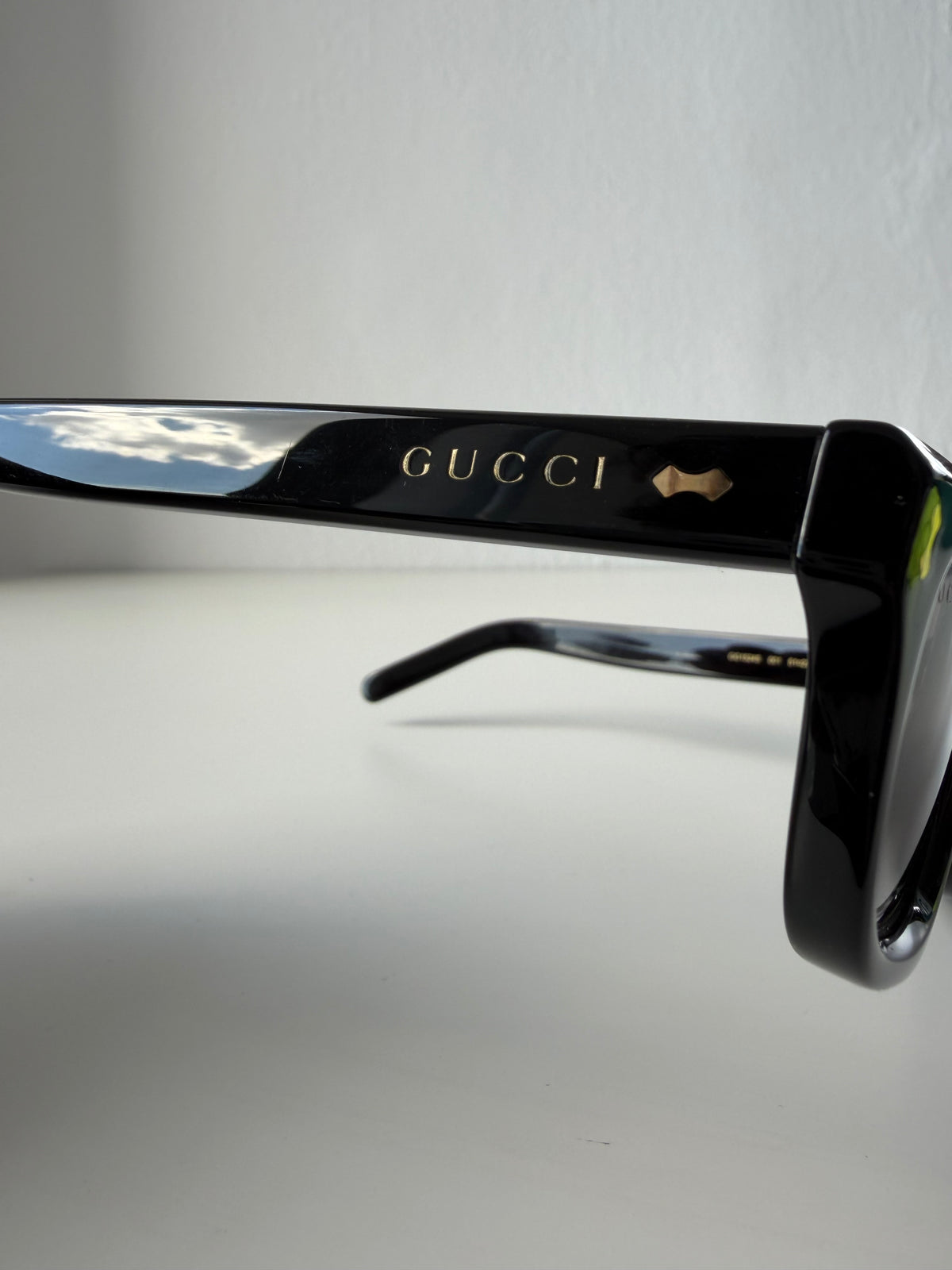 Gucci GG1542S sunglasses