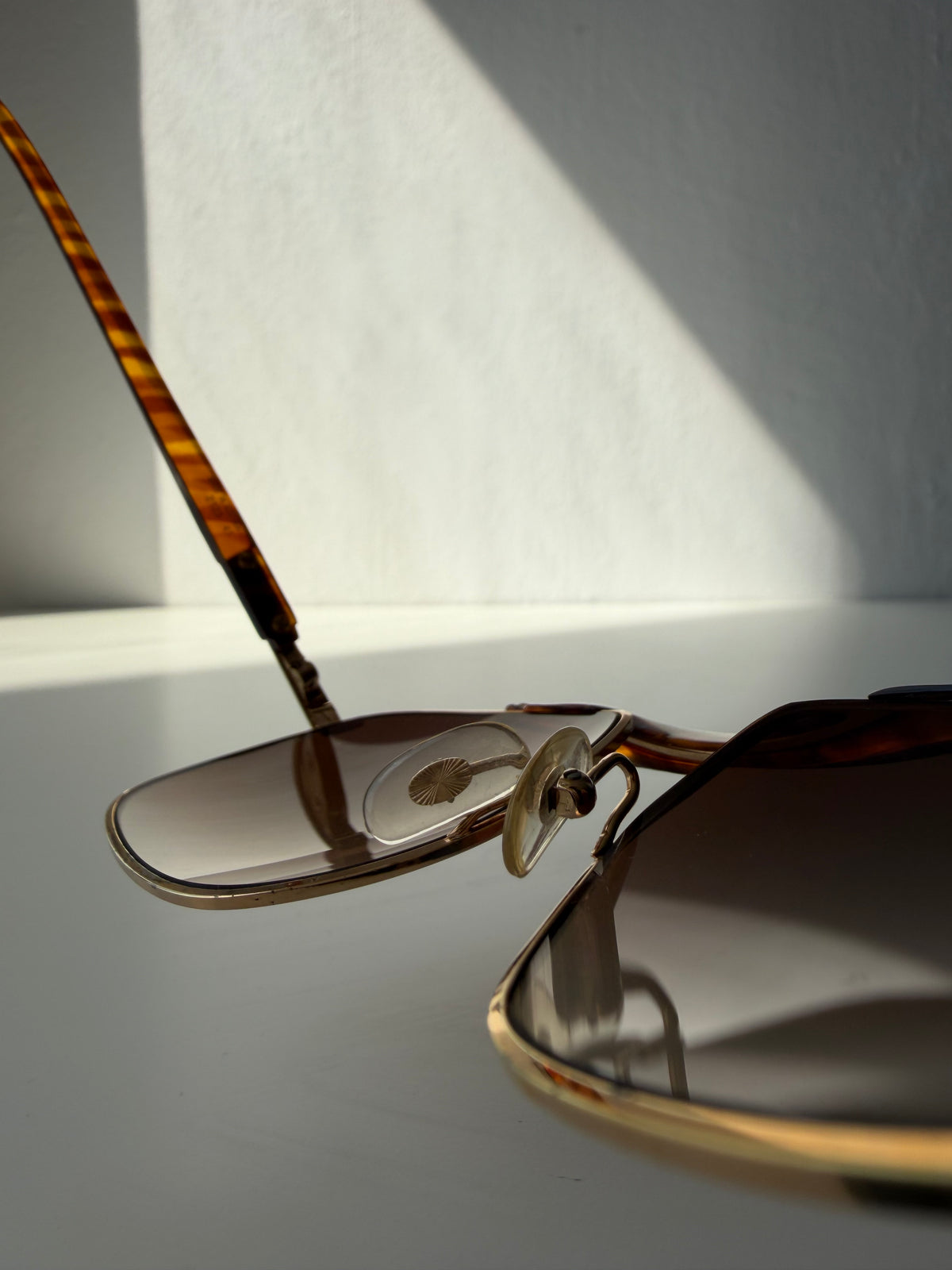 Vintage 80s Christian Dior Monsieur 2123 aviator sunglasses