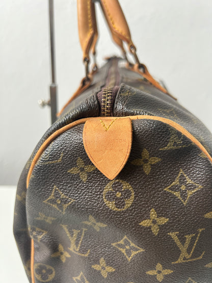 Vintage 80s Louis Vuitton monogram canvas speedy 35 handbag