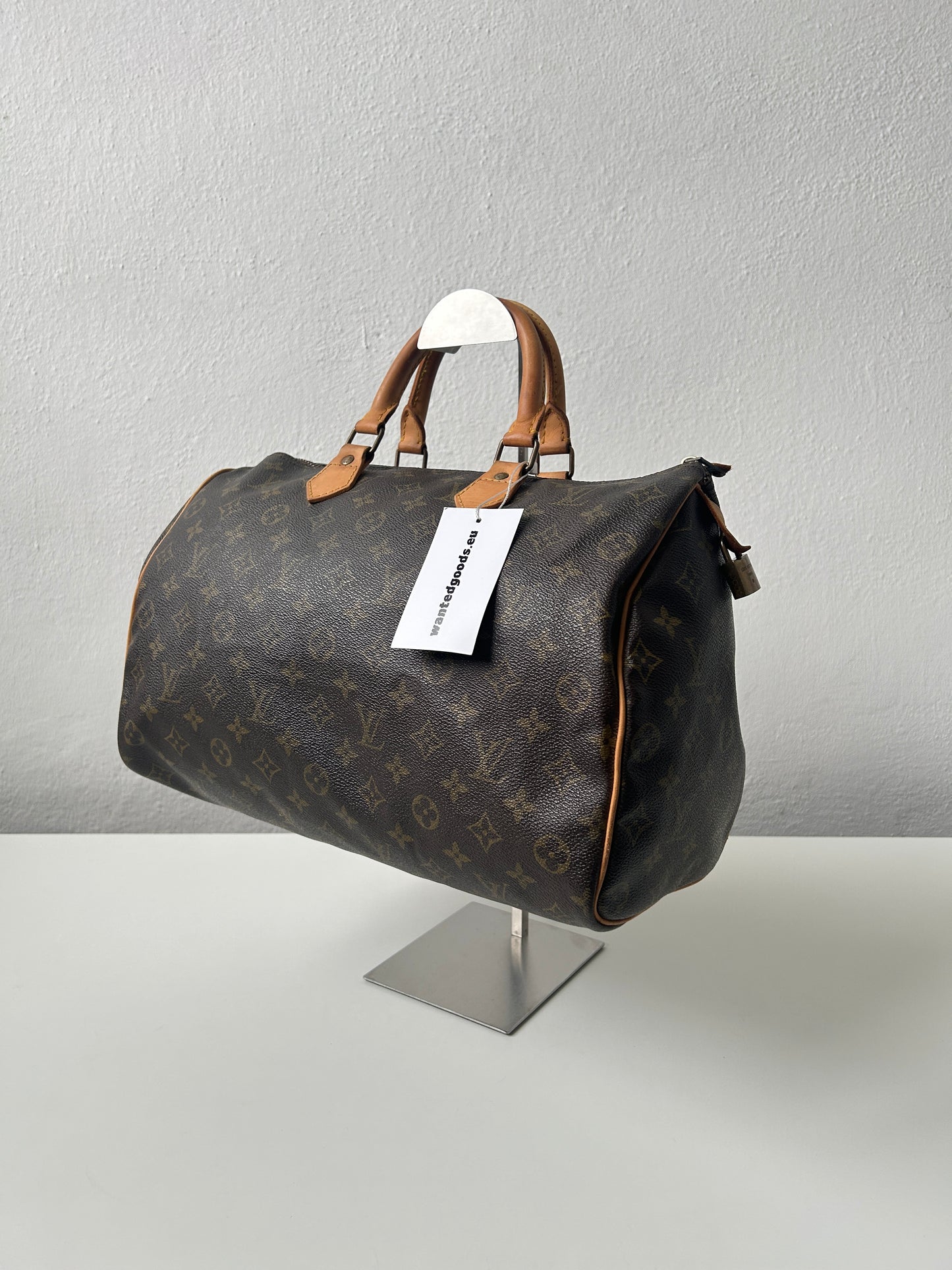 Vintage 80s Louis Vuitton monogram canvas speedy 35 handbag