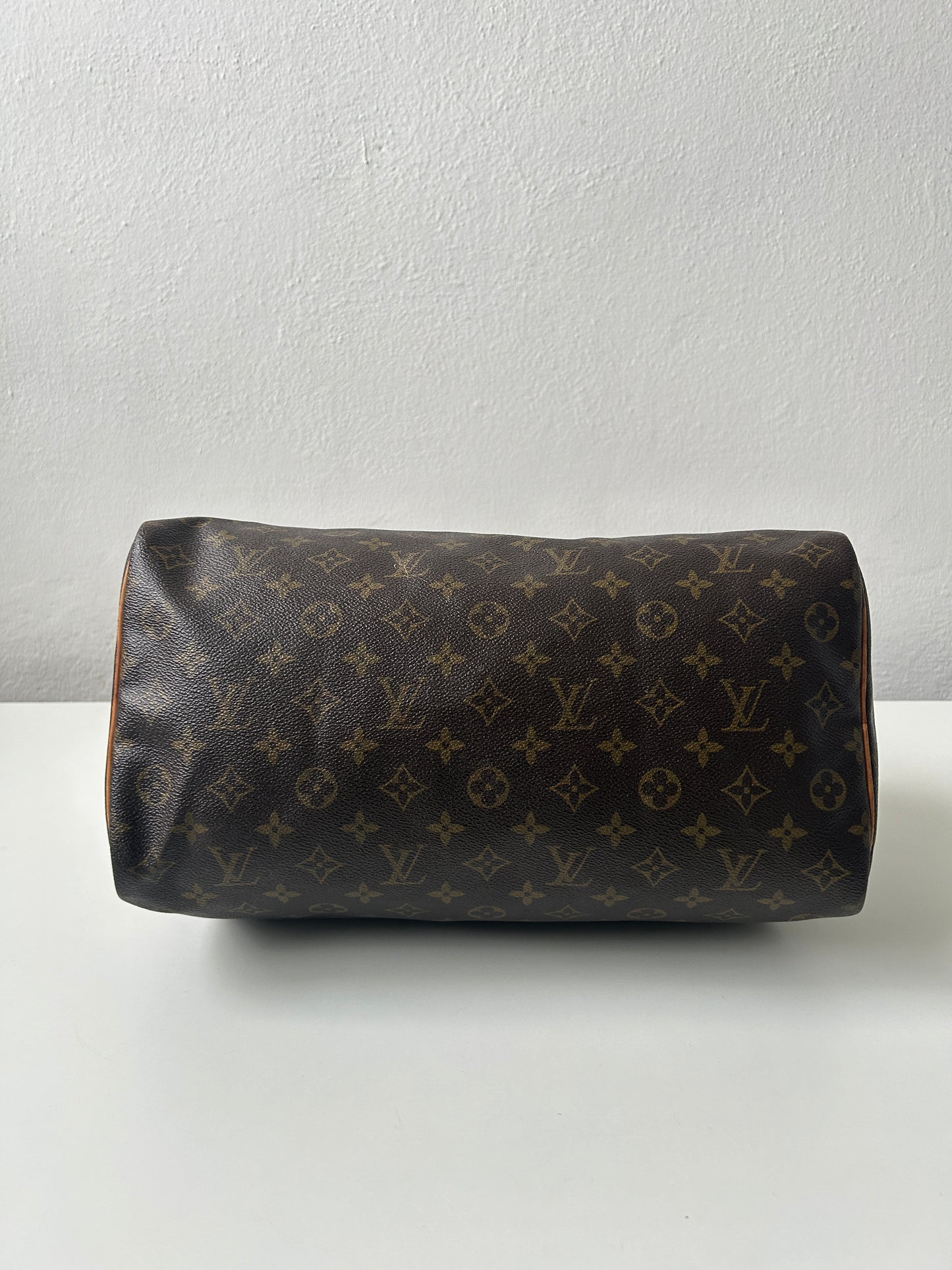 Vintage 80s Louis Vuitton monogram canvas speedy 35 handbag