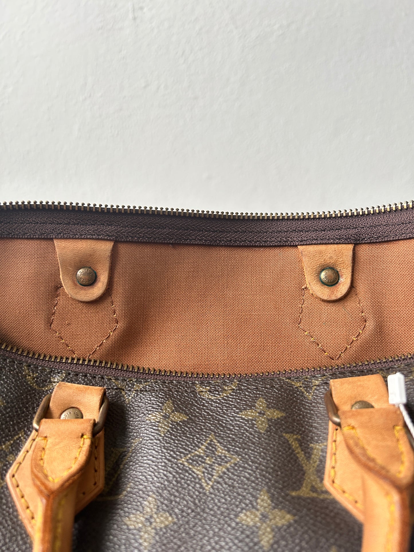 Vintage 80s Louis Vuitton monogram canvas speedy 35 handbag