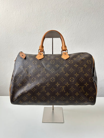 Vintage 80s Louis Vuitton monogram canvas speedy 35 handbag