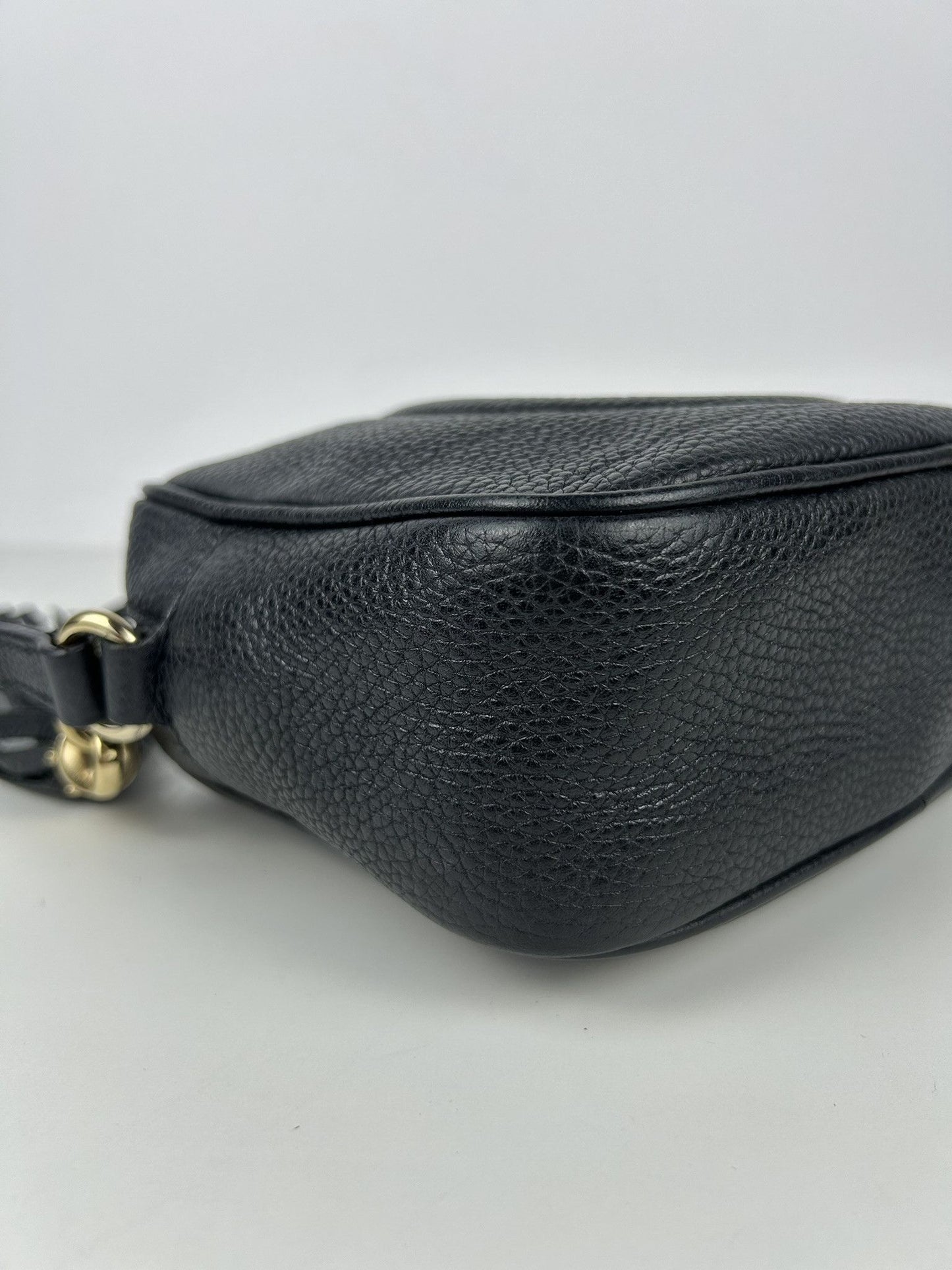 Gucci soho disco leather crossbody bag