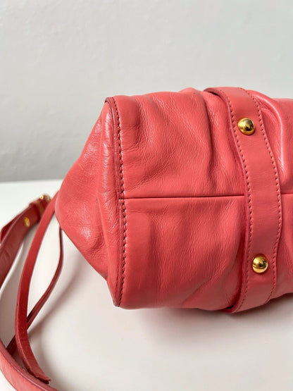 Miu miu vitello bauletto aperto handbag in coral pink