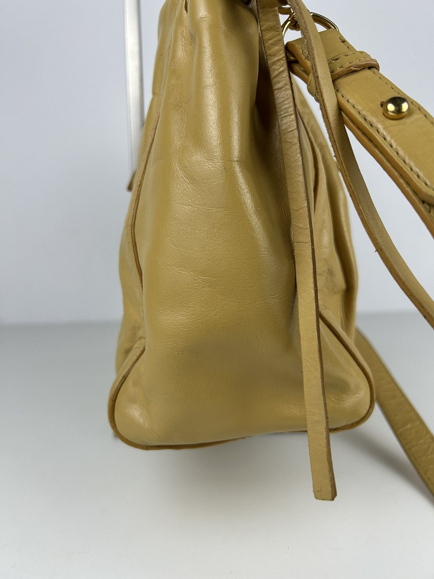 Miu miu vitello bauletto aperto gathered leather bag in buttery