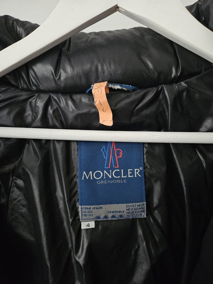 Vintage 90s moncler grenoble black puffer jacket with badge