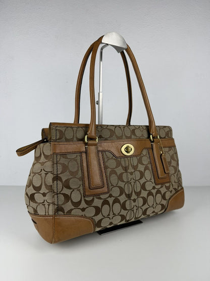 Coach signature turnlock Hamptons tote bag