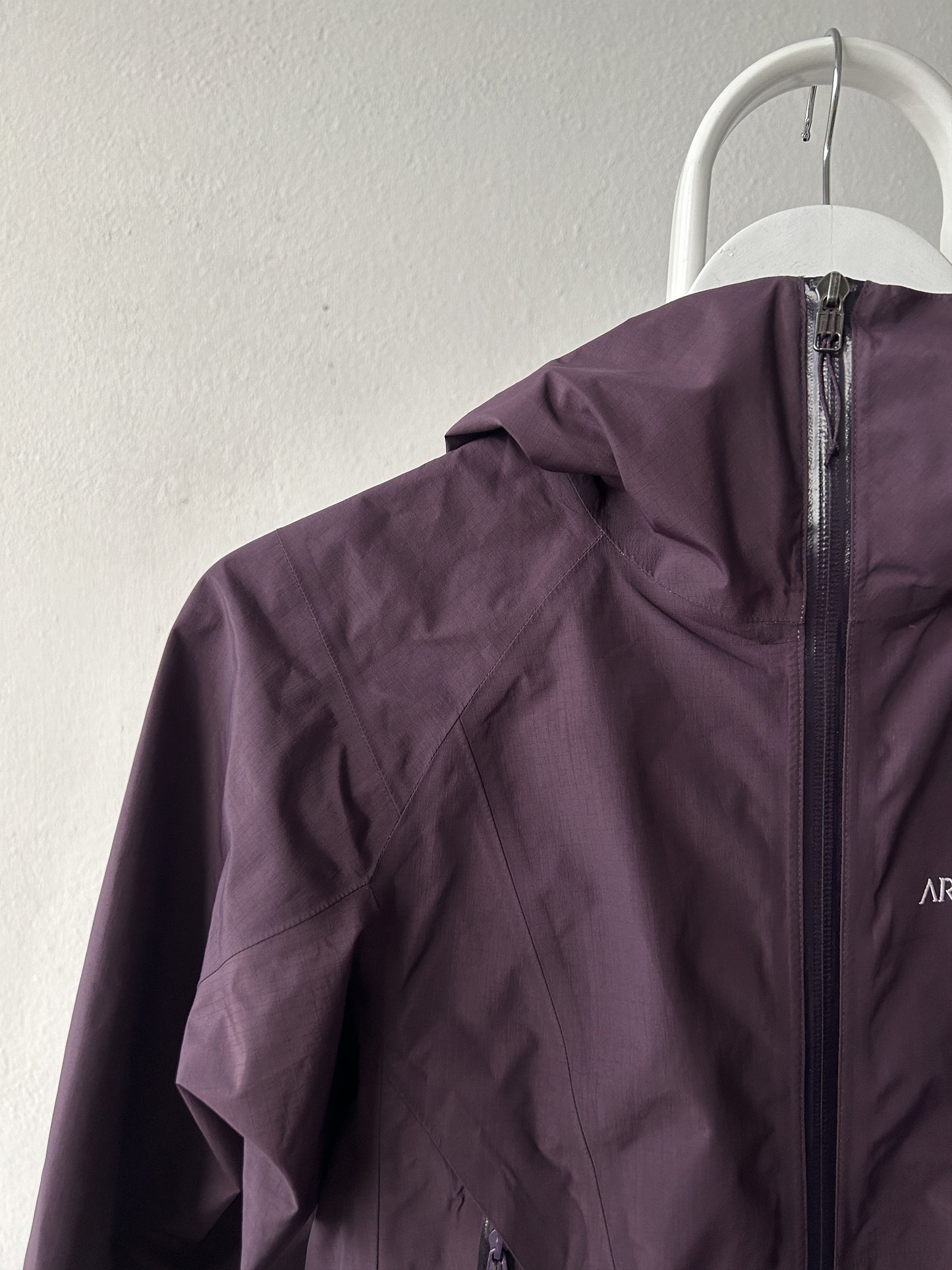 Arcteryx beta sl jacket gore tex