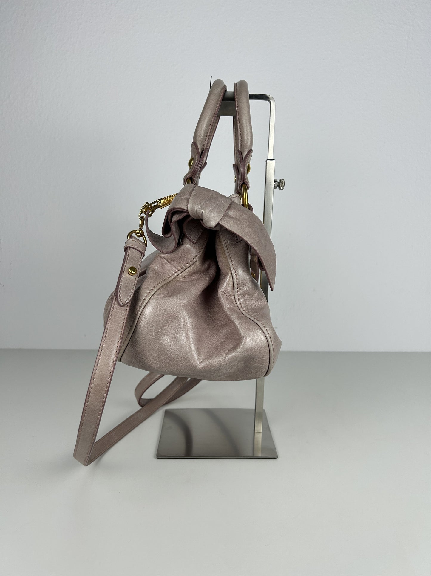 Miu miu mini bow bag in dusty pink