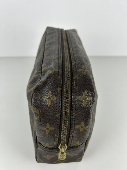 Vintage 80s Louis Vuitton monogram trousse 28 toiletry bag