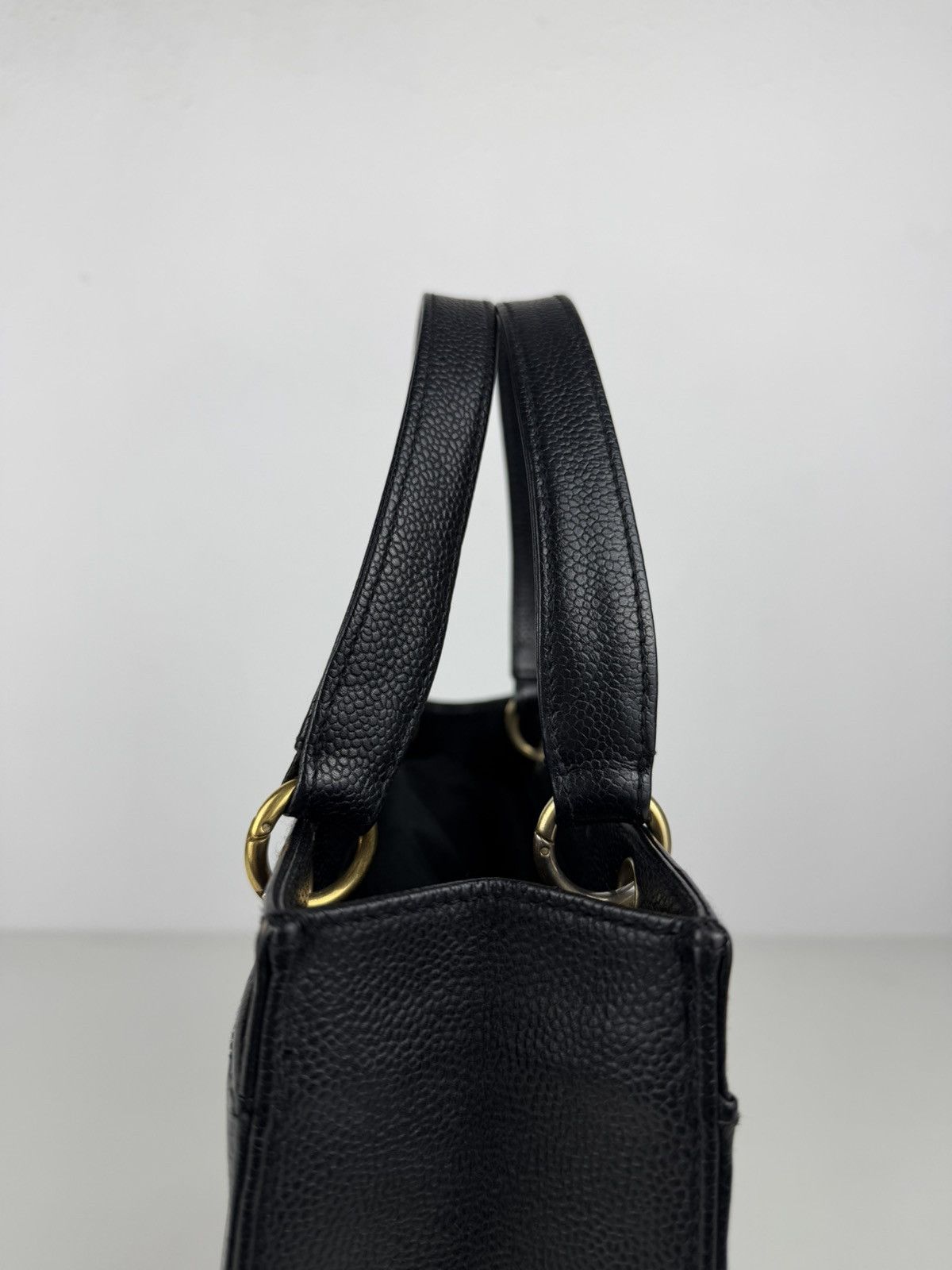 Vintage Chanel caviar 2.55 executive tote mini size