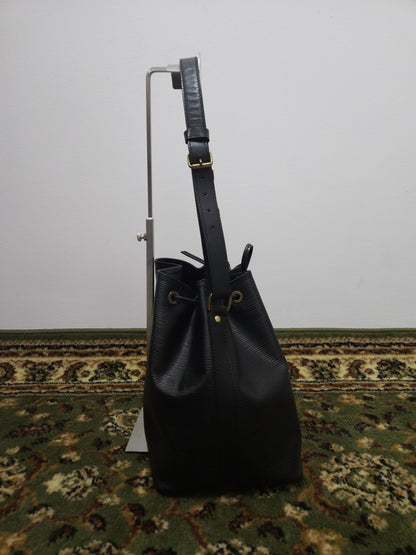 Vtg 80s Louis Vuitton epi leather petit noe bucket bag