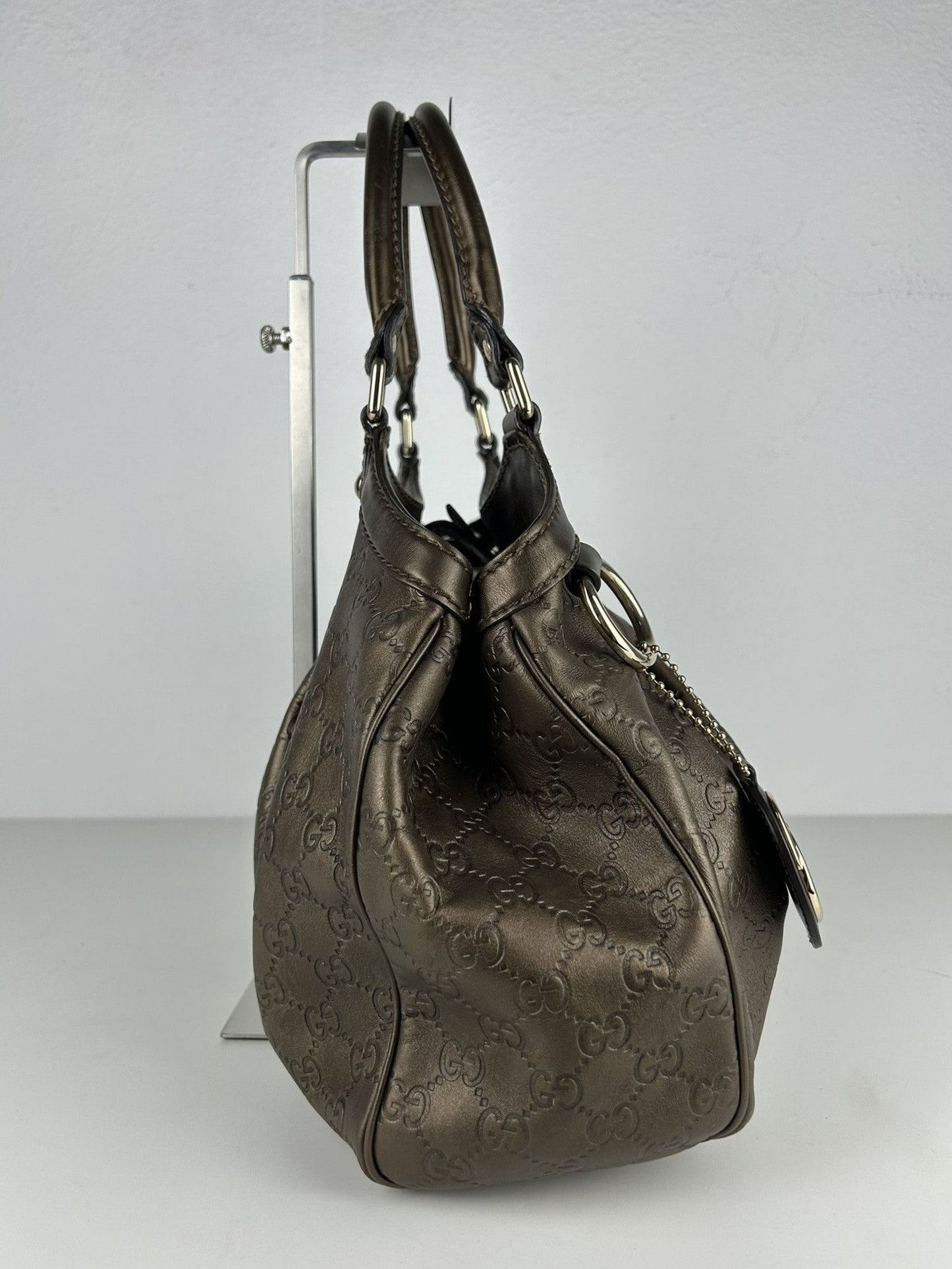 Gucci guccissima sukey medium size leather handbag