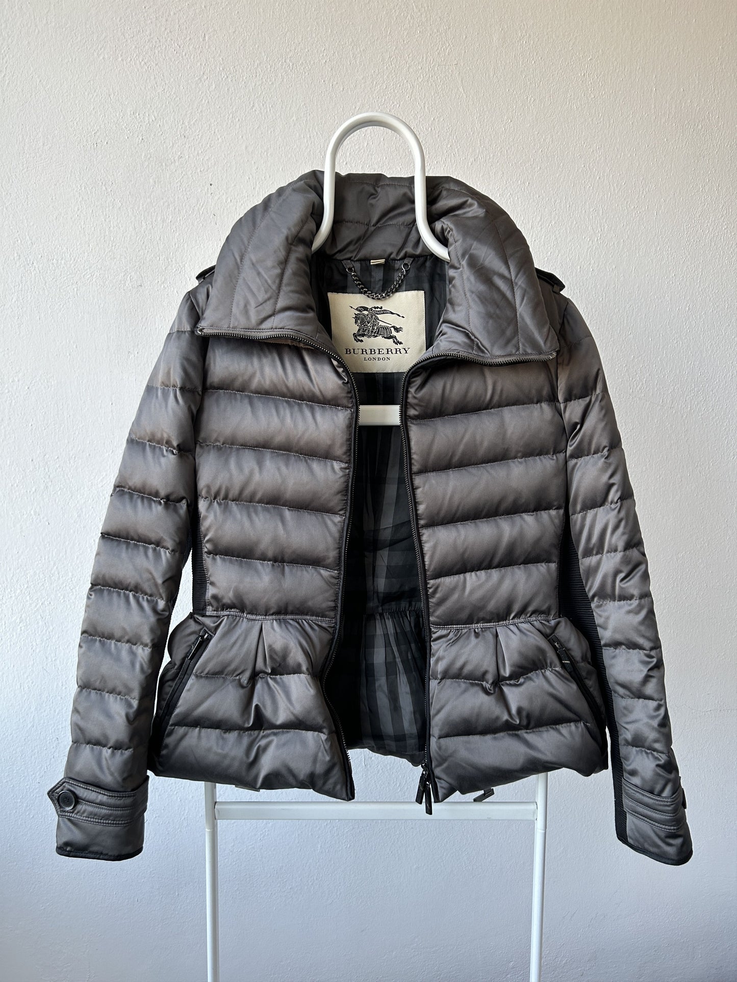 Burberry high collar belted short puffer jacket