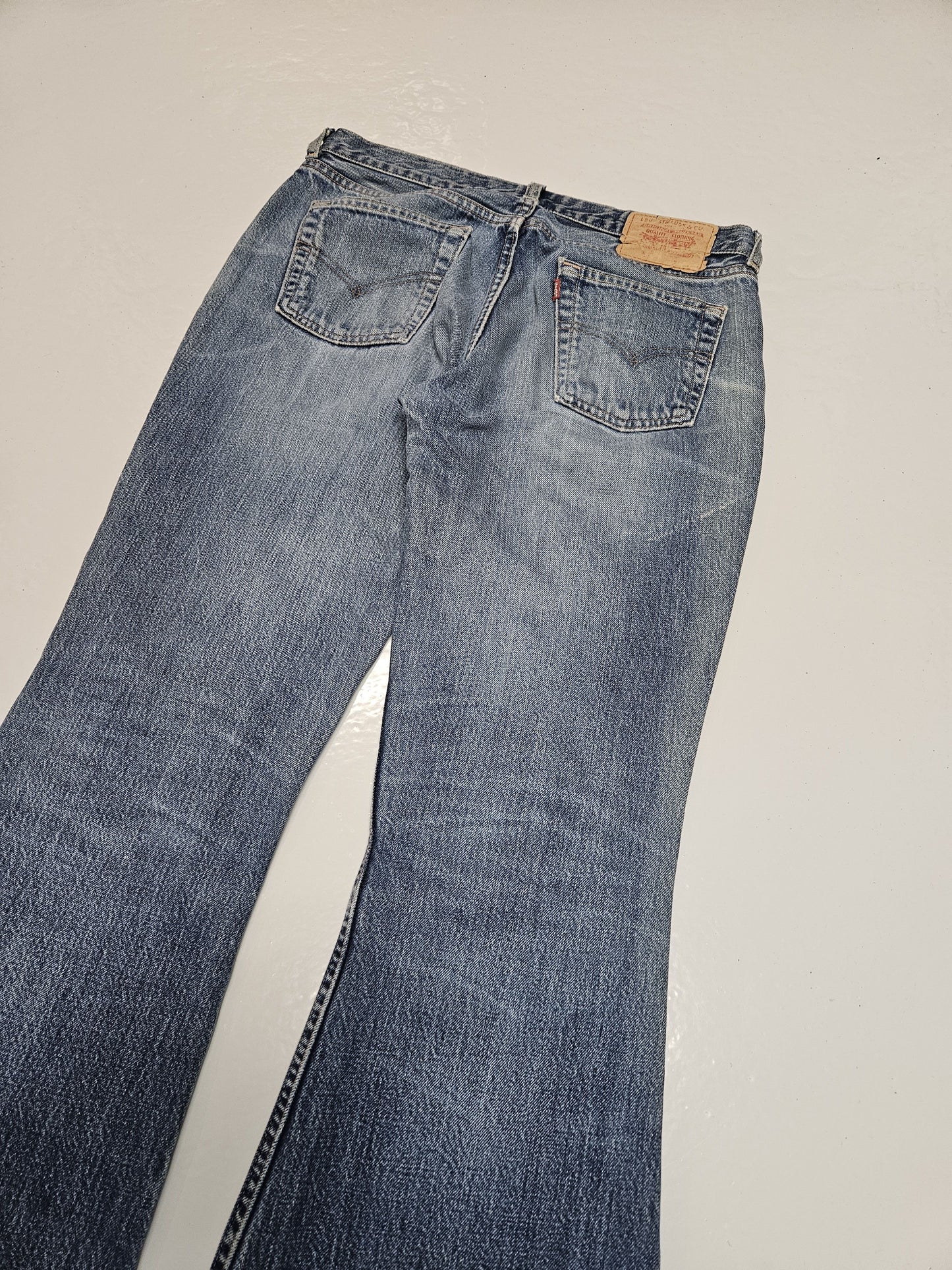 Vintage y2k levis 544 distressed flared denim