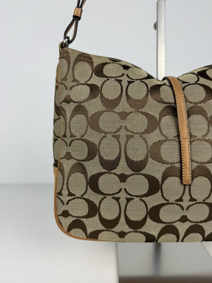 Coach hamptons leather and canvas clasp shoulder bag