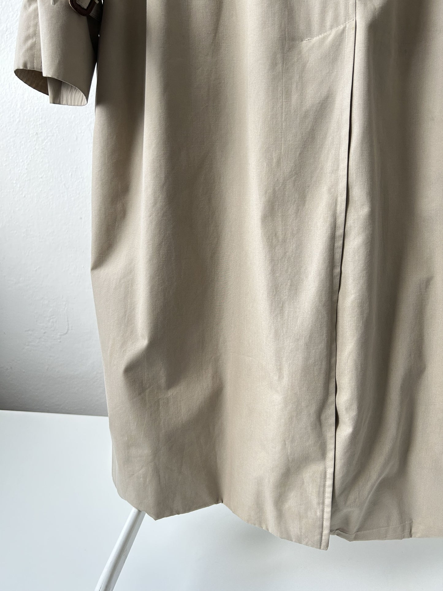 Vintage burberry nova check lined trench coat