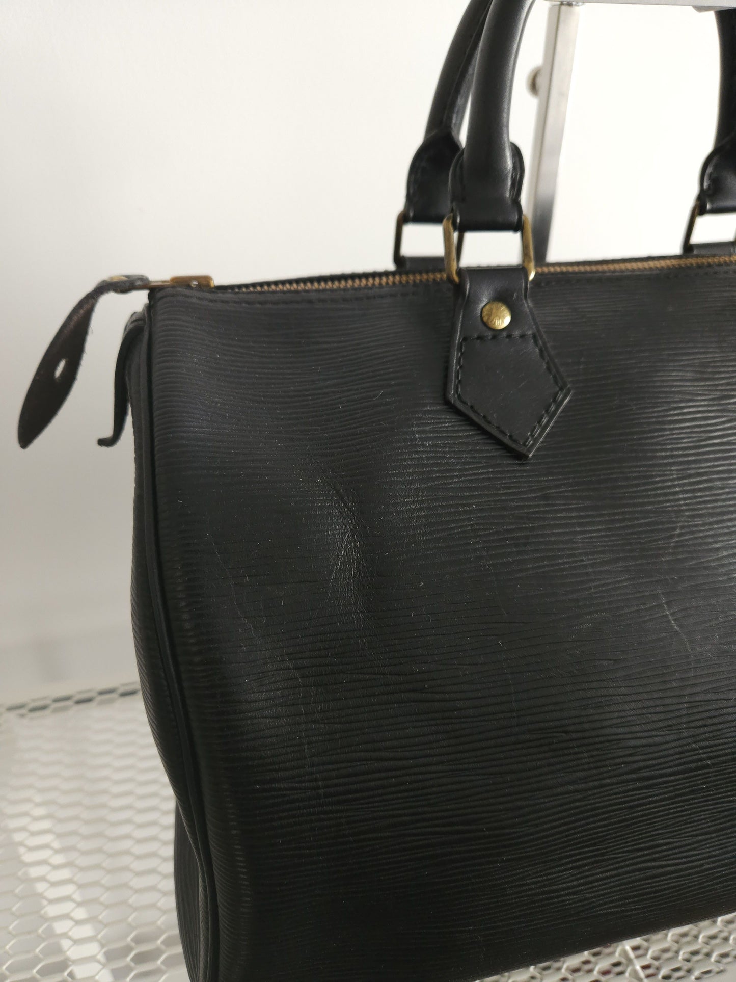 Vtg 80s Louis Vuitton epi leather speedy 30 mini boston bag