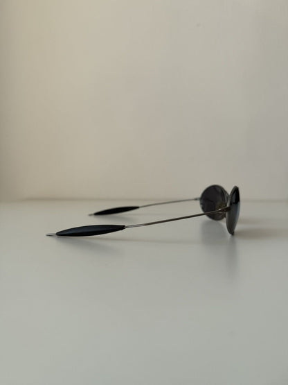 Vintage 90s Oakley wire 1 gen sunglasses