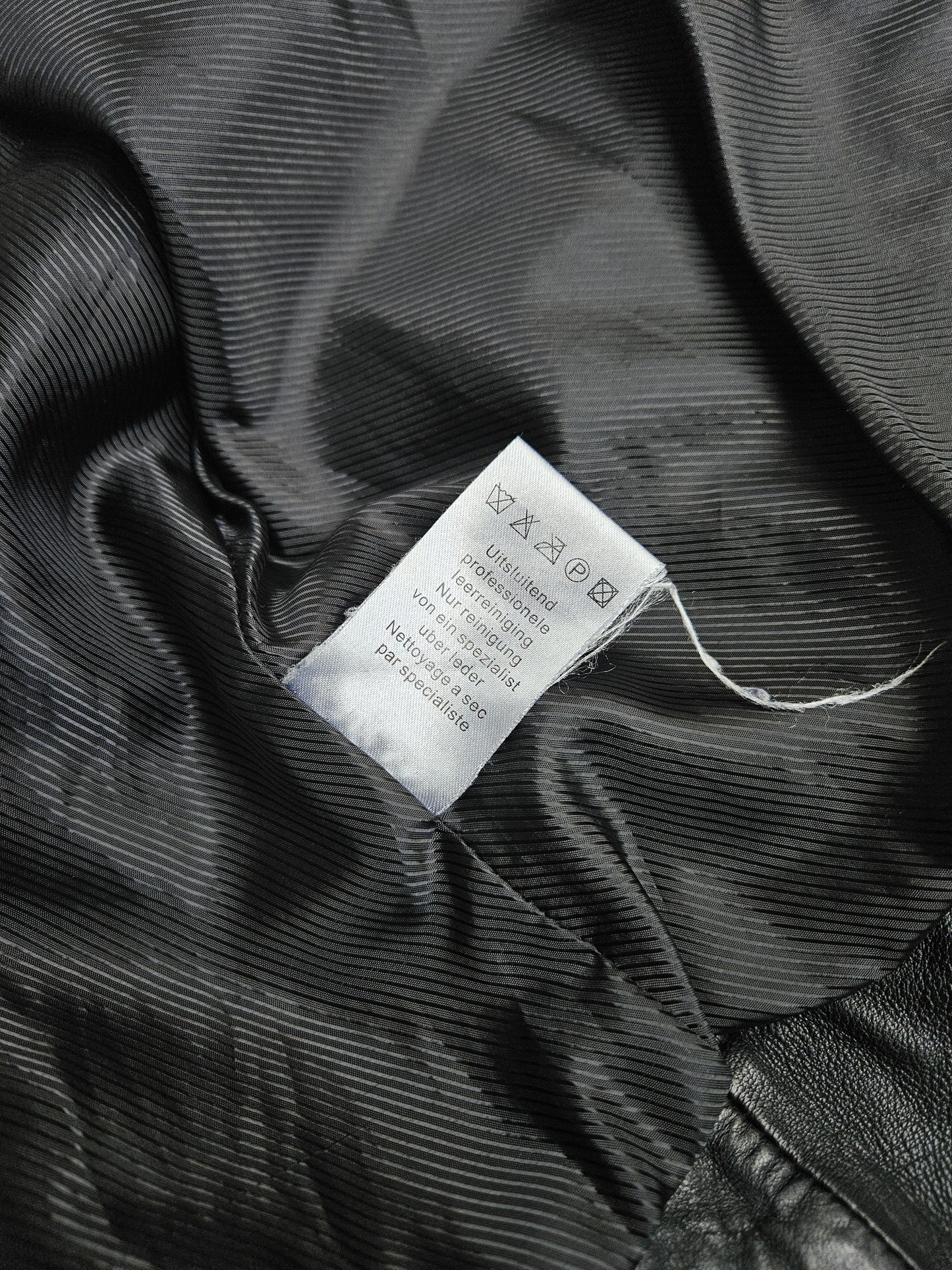 Archive y2k multipocket cropped lambskin leather jacket