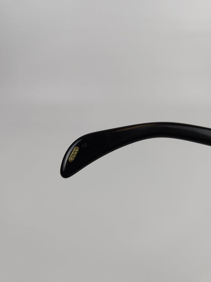 Gucci GG1135/S wayfarer type sunglasses