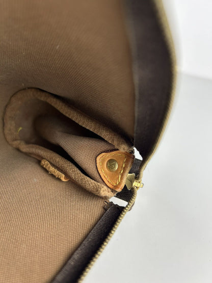 Louis Vuitton monogram pochette Eva