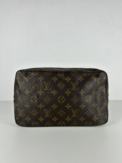 Vintage 80s Louis Vuitton monogram trousse 28 toiletry bag
