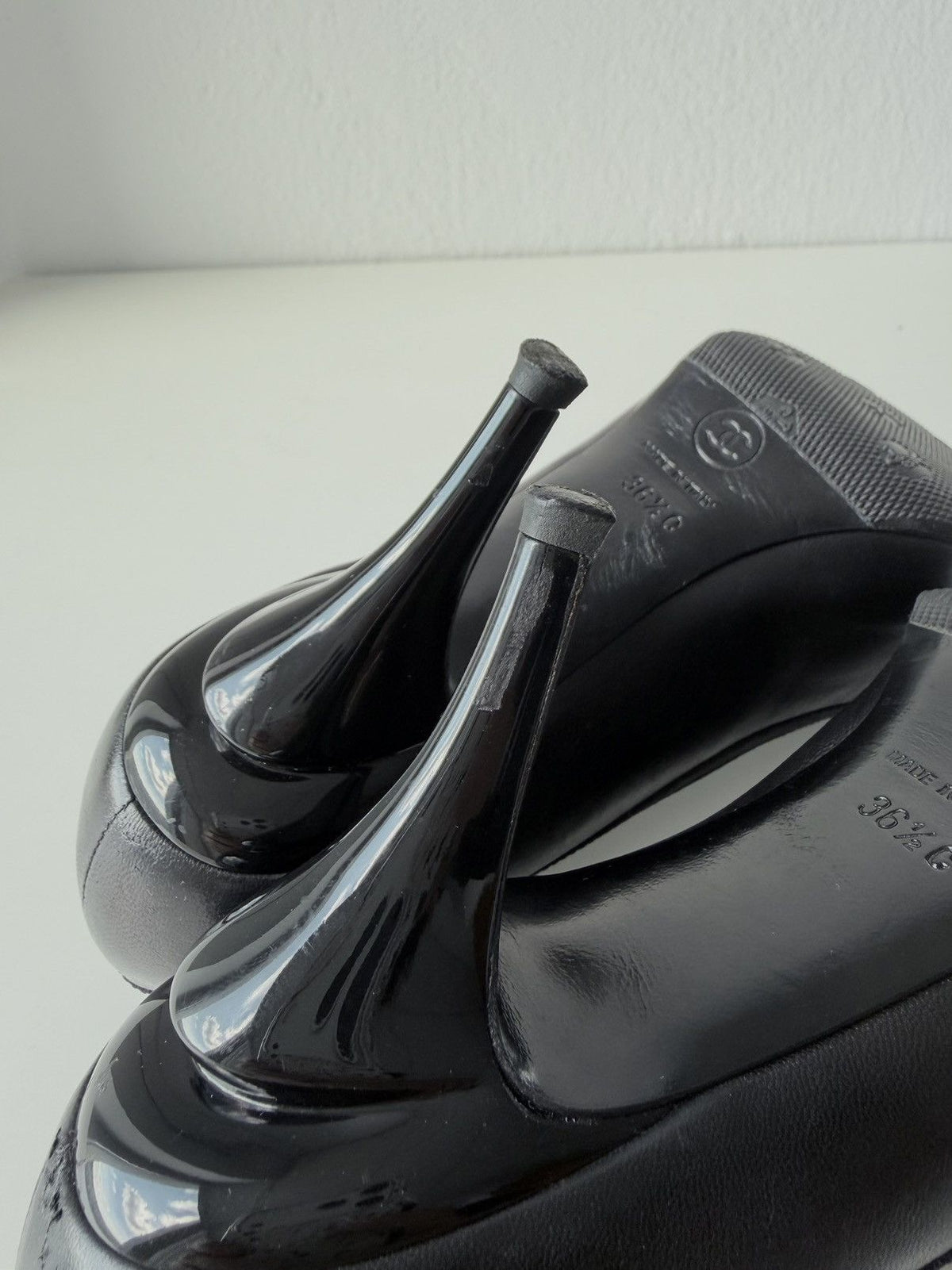 Chanel open toe pumps with bow