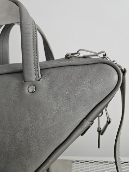 AW2017 Balenciaga triangle duffle bag M