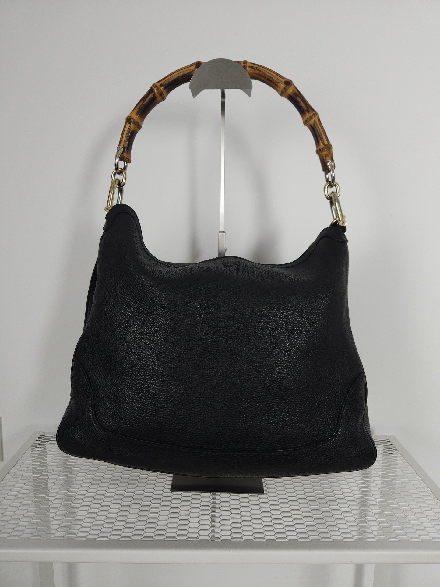 Gucci bamboo top handle hobo handbag with shoulder strap