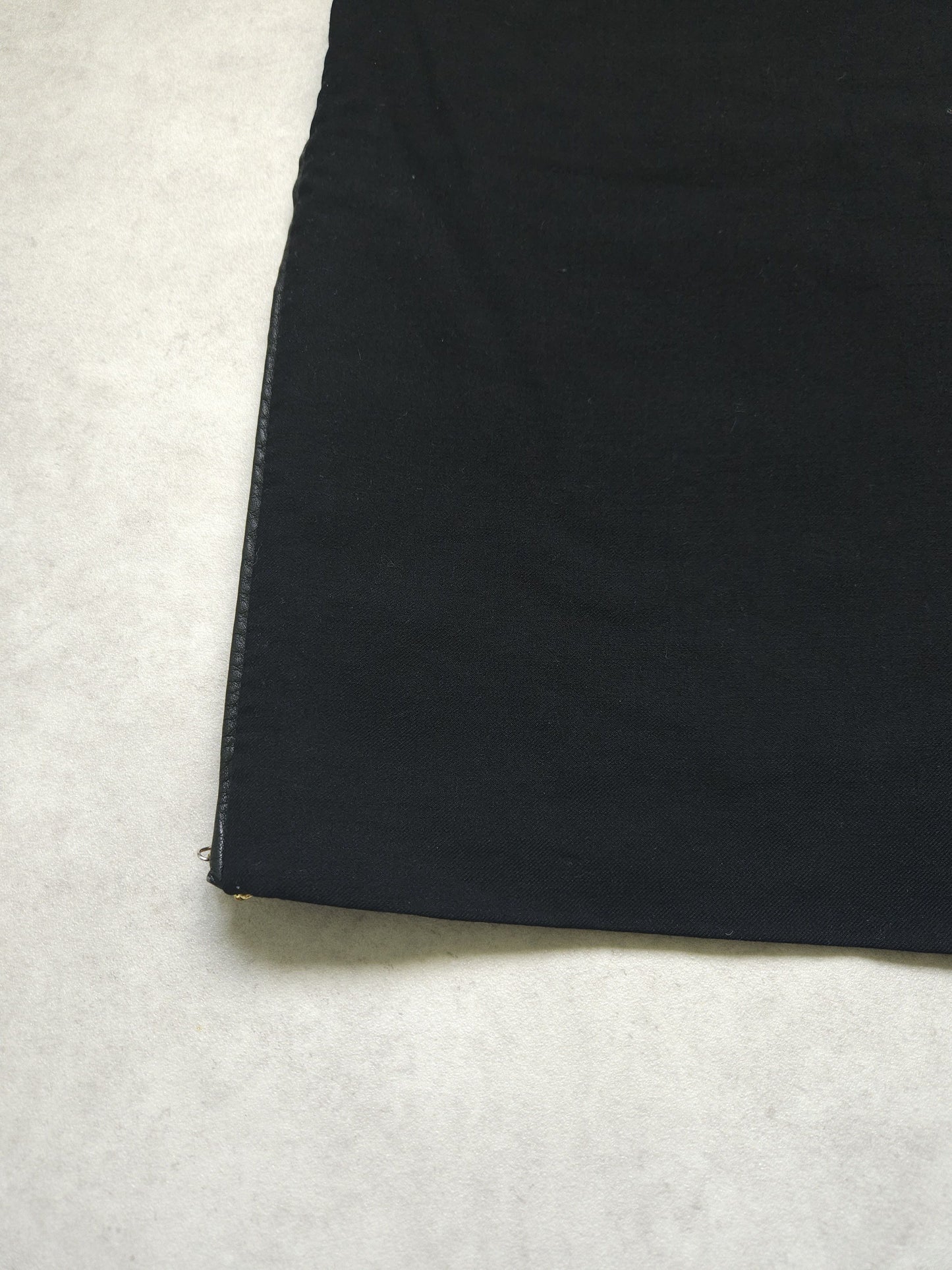 Gianni Versace Couture leather and wool zip off pencil skirt