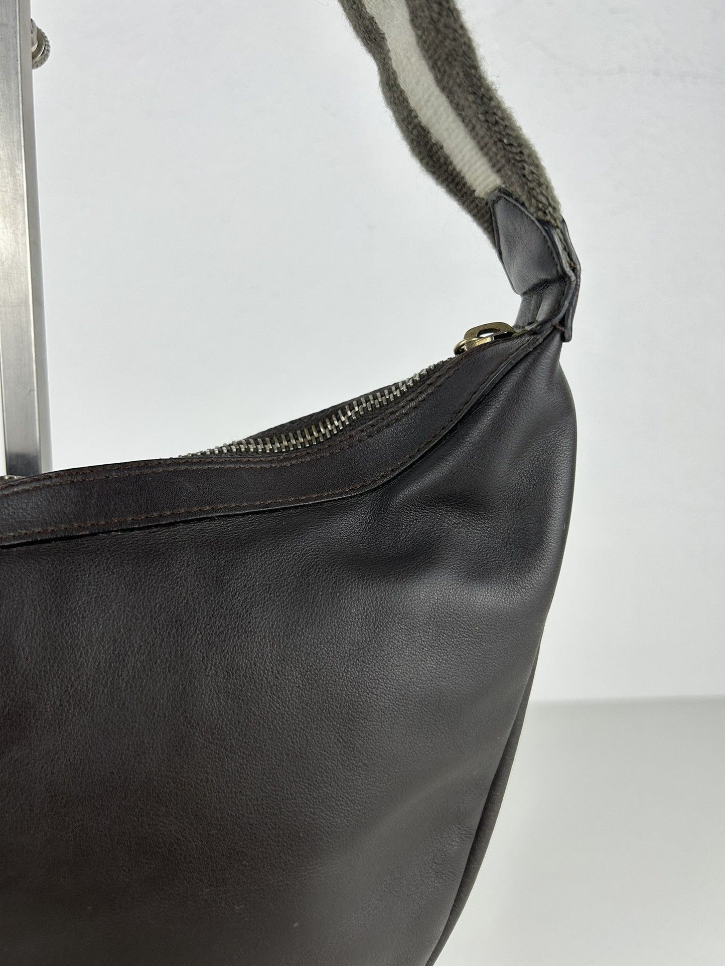 Vintage Gucci leather shoulder bag